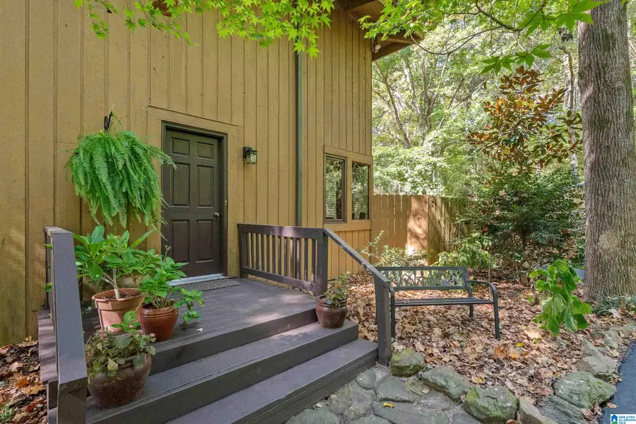 1827 LAKE KNOWL DRIVE, Helena, AL 35080 - #2