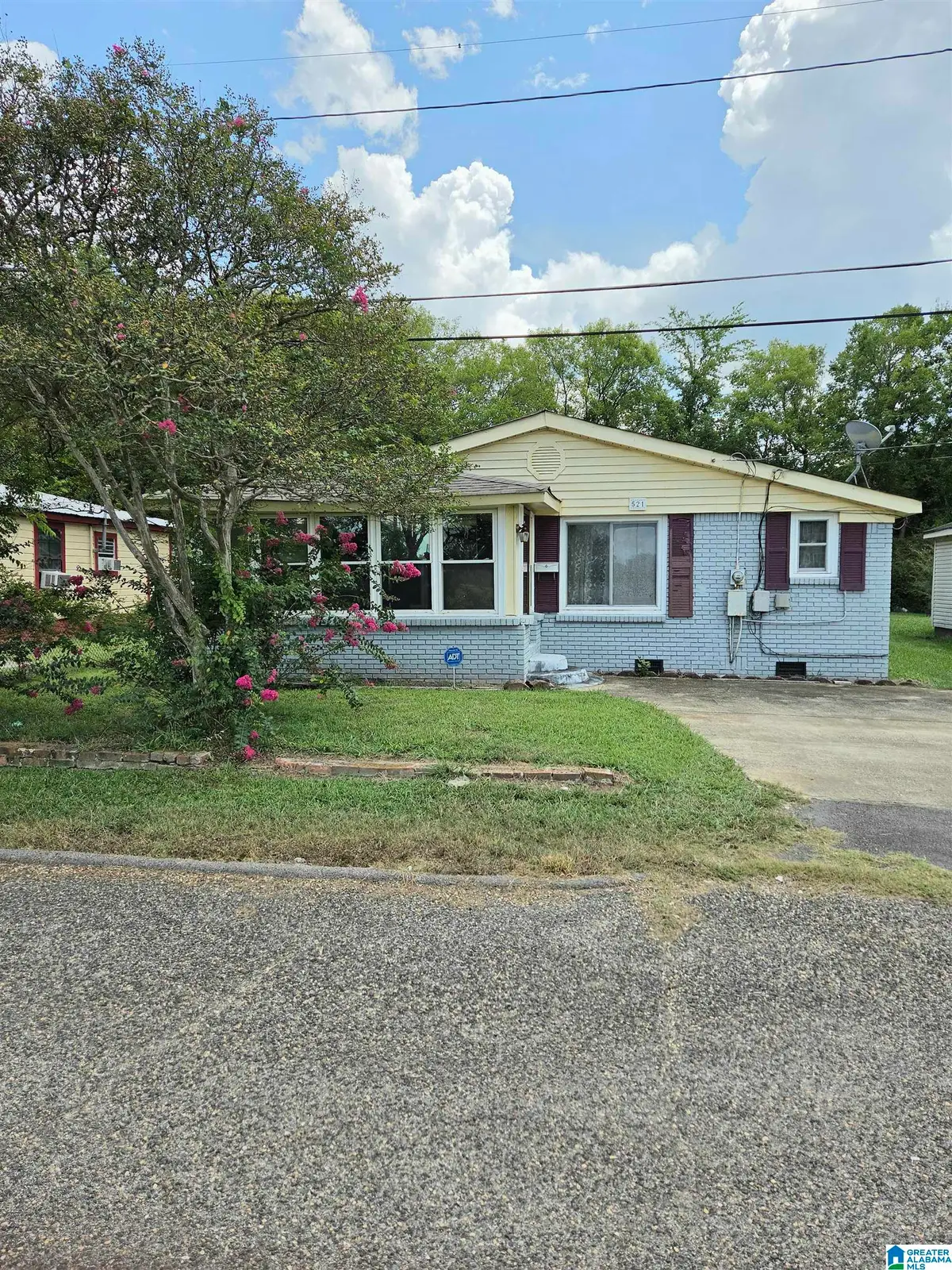 521 1ST AVENUE N, Bessemer, AL 35020 - #1