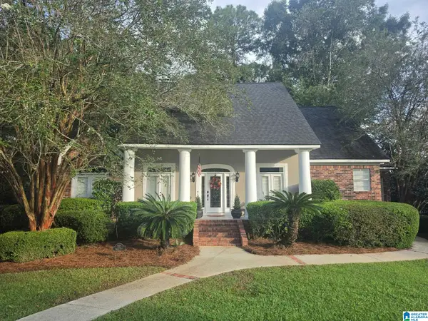 132 NORTH DRIVE, Fairhope, AL 36533