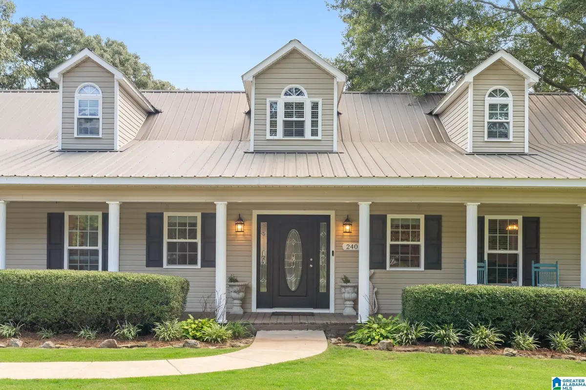 240 LAKE VIEW CIRCLE, Riverside, AL 35135 - #1