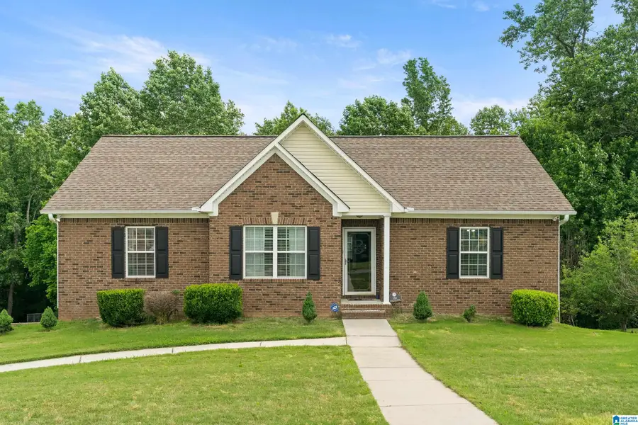 180 THORNBERRY DRIVE, Hayden, AL 35079 - #2