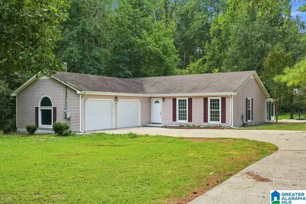 173 RUBY RICHARDSON DRIVE, Killen, AL 35645