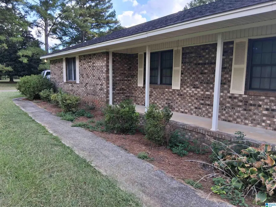 985 FOREST GLEN ROAD, Sylacauga, AL 35150 - #3