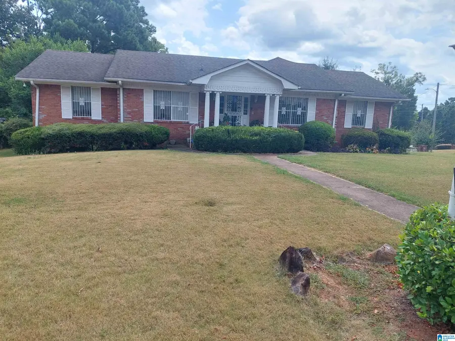 7245 PINE TREE LANE, Fairfield, AL 35064 - #2