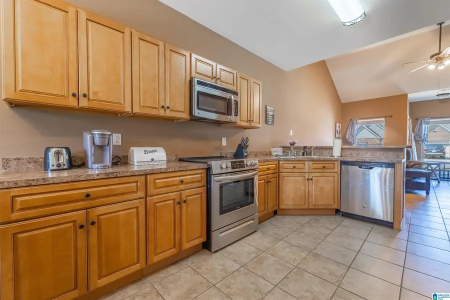 11 HIGHLAND VIEW LANE, Lincoln, AL 35096 - #3