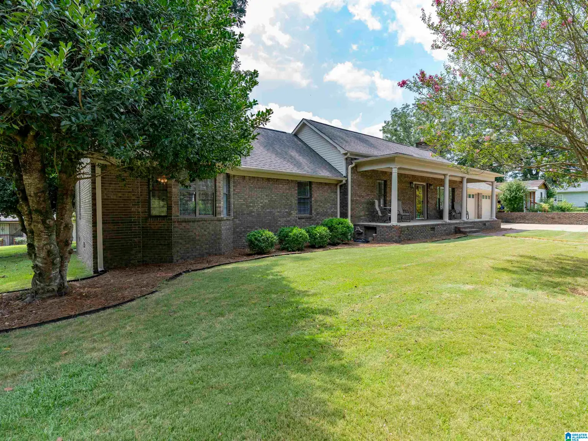 1101 HICKORY STREET, West Blocton, AL 35184 - #1