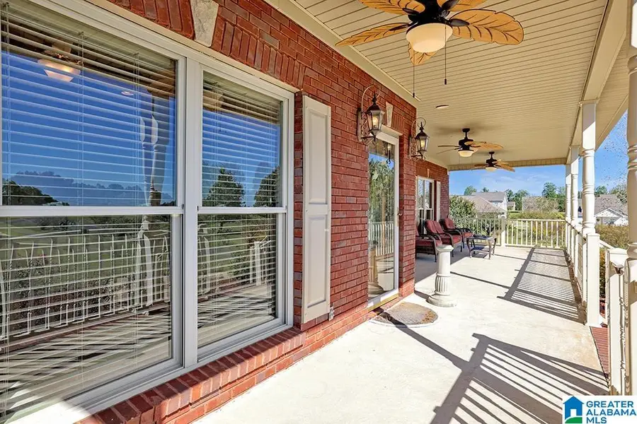 952 6TH STREET, Pleasant Grove, AL 35127 - #3