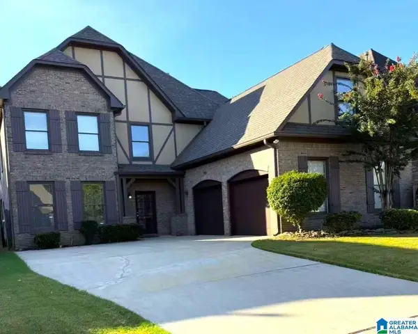 2376 CHALYBE TRAIL, Hoover, AL 35226