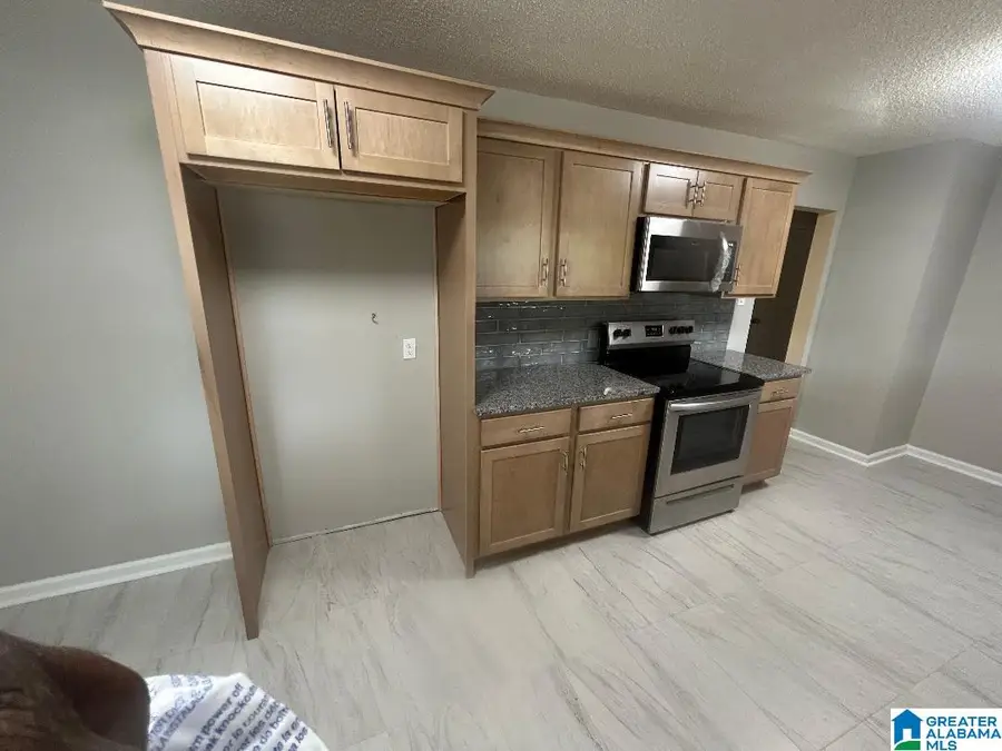 1023 46TH STREET ENSLEY, Birmingham, AL 35208 - #3