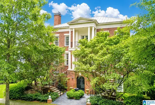 4315 VILLAGE GREEN CIRCLE, Hoover, AL 35226