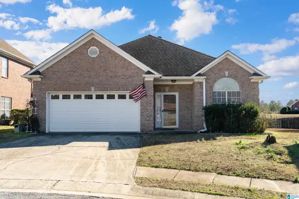 1009 DAVENTRY WAY, Calera, AL 35040