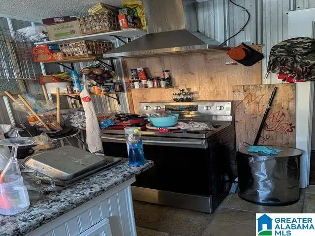 926 HOLLY STREET, Gadsden, AL 35901 - #2