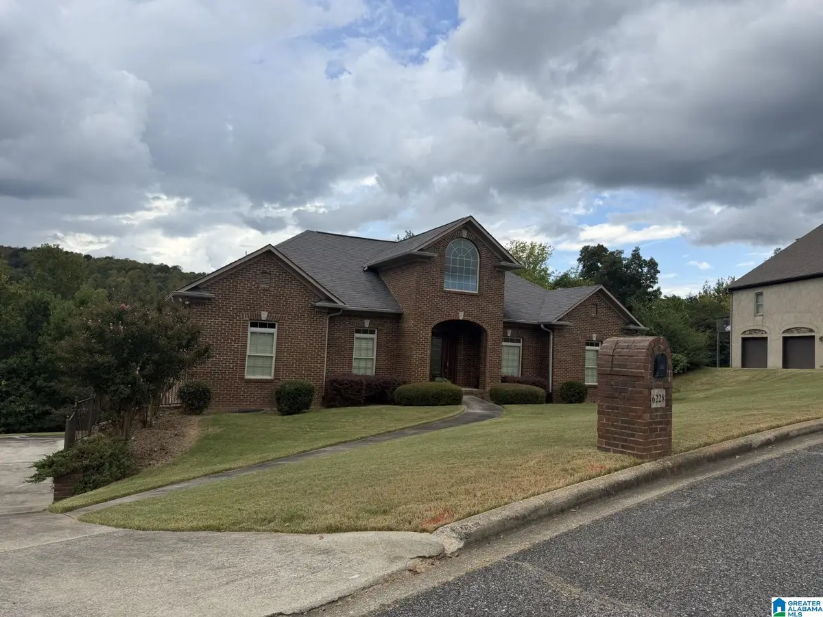 6228 JONATHANS WAY, Trussville, AL 35173 - #1