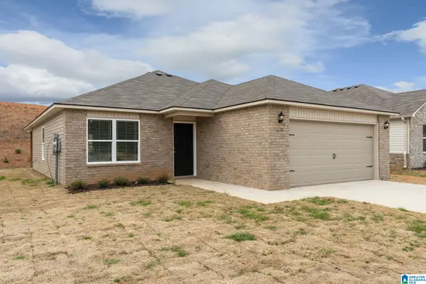 812 CAMDEN LOOP, Calera, AL 35040