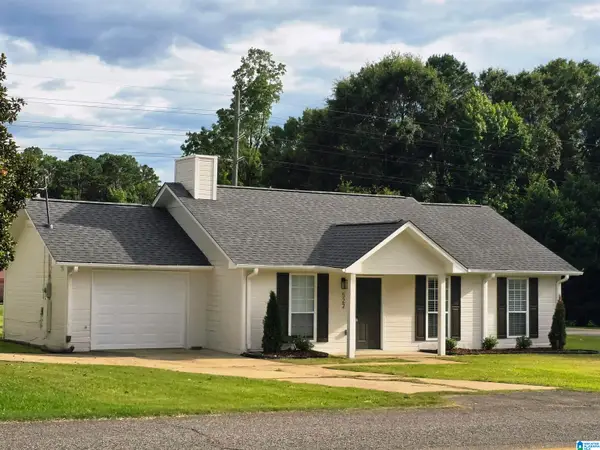 522 FLINT HILL ROAD, Bessemer, AL 35022