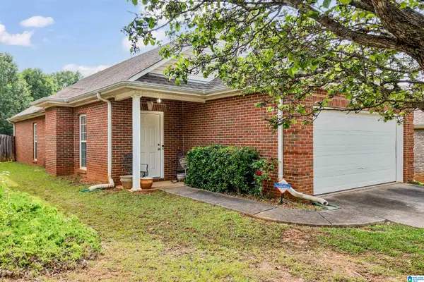 6217 LETSON FARM TRAIL, Bessemer, AL 35022
