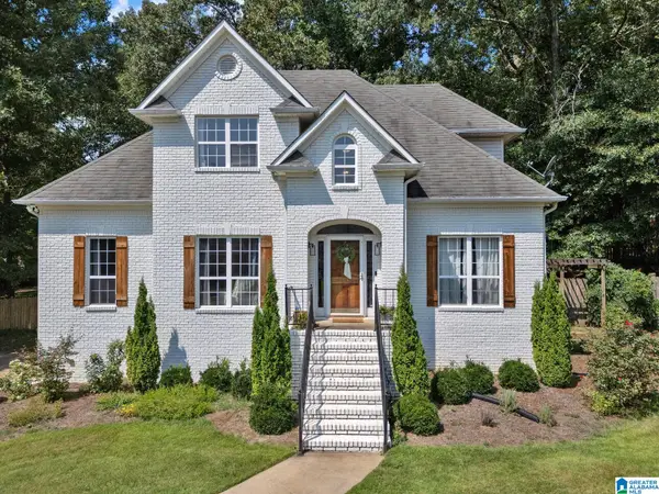134 BROOK CIRCLE, Chelsea, AL 35043
