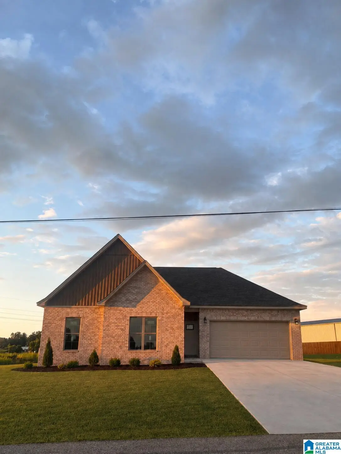 541 OLD HIGHWAY 20, Tuscumbia, AL 35674 - #1