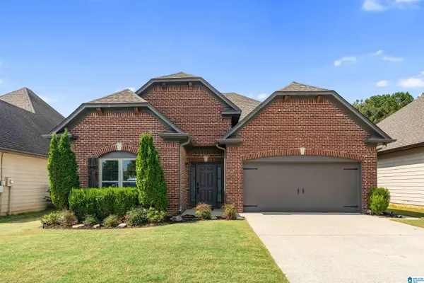 1077 AVALON DRIVE, Moody, AL 35004