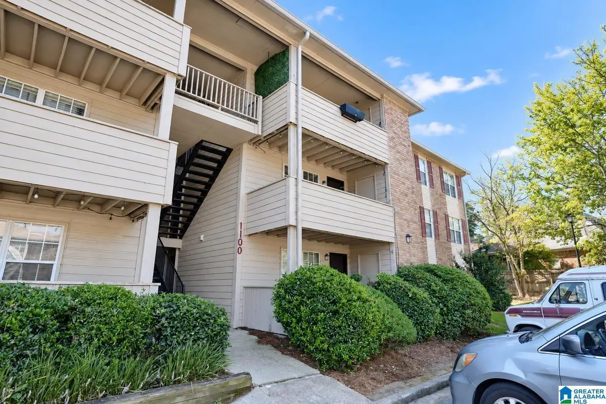 1107 CHAPEL CREEK DRIVE, Hoover, AL 35226 - #1