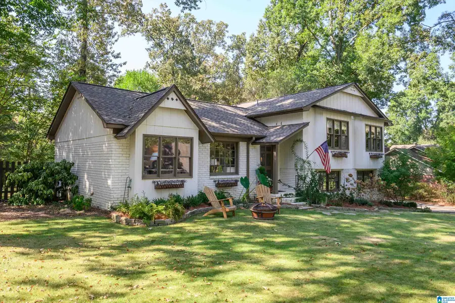 3412 COVENTRY DRIVE, Vestavia Hills, AL 35243 - #2