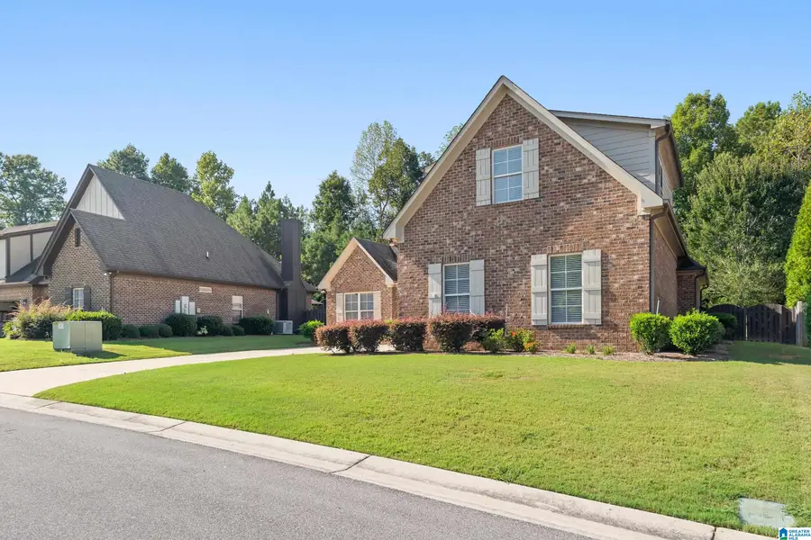 305 DUNROBIN CIRCLE, Pelham, AL 35124 - #3