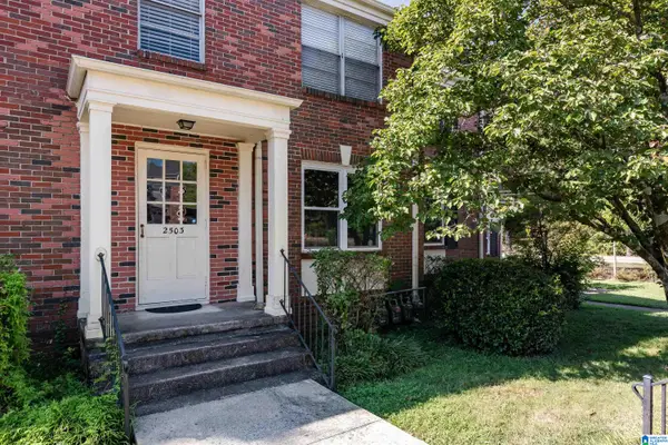 2503 MOUNTAIN BROOK CIRCLE, Mountain brook, AL 35223