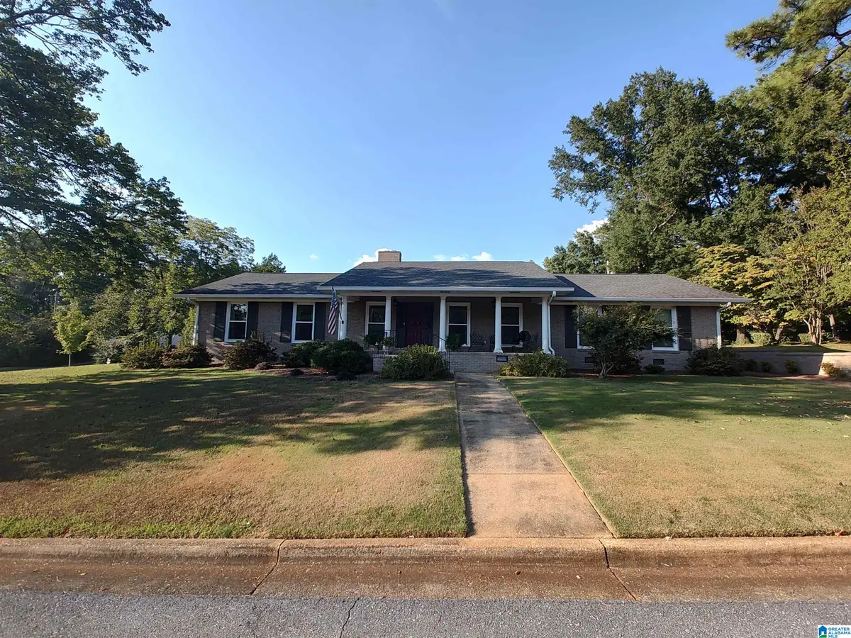 901 HERITAGE DRIVE, Sylacauga, AL 35150 - #1