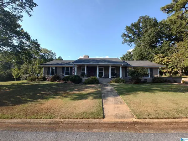 901 HERITAGE DRIVE, Sylacauga, AL 35150