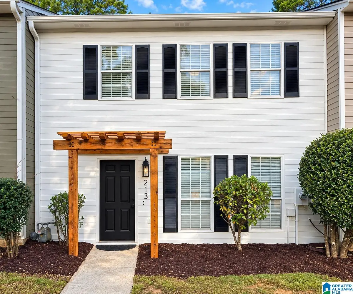213 WILLOW POINT CIRCLE, Alabaster, AL 35007 - #1