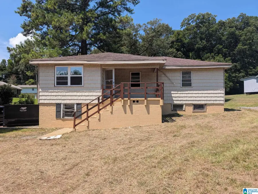 502 W LAKE DRIVE, Bessemer, AL 35020 - #2