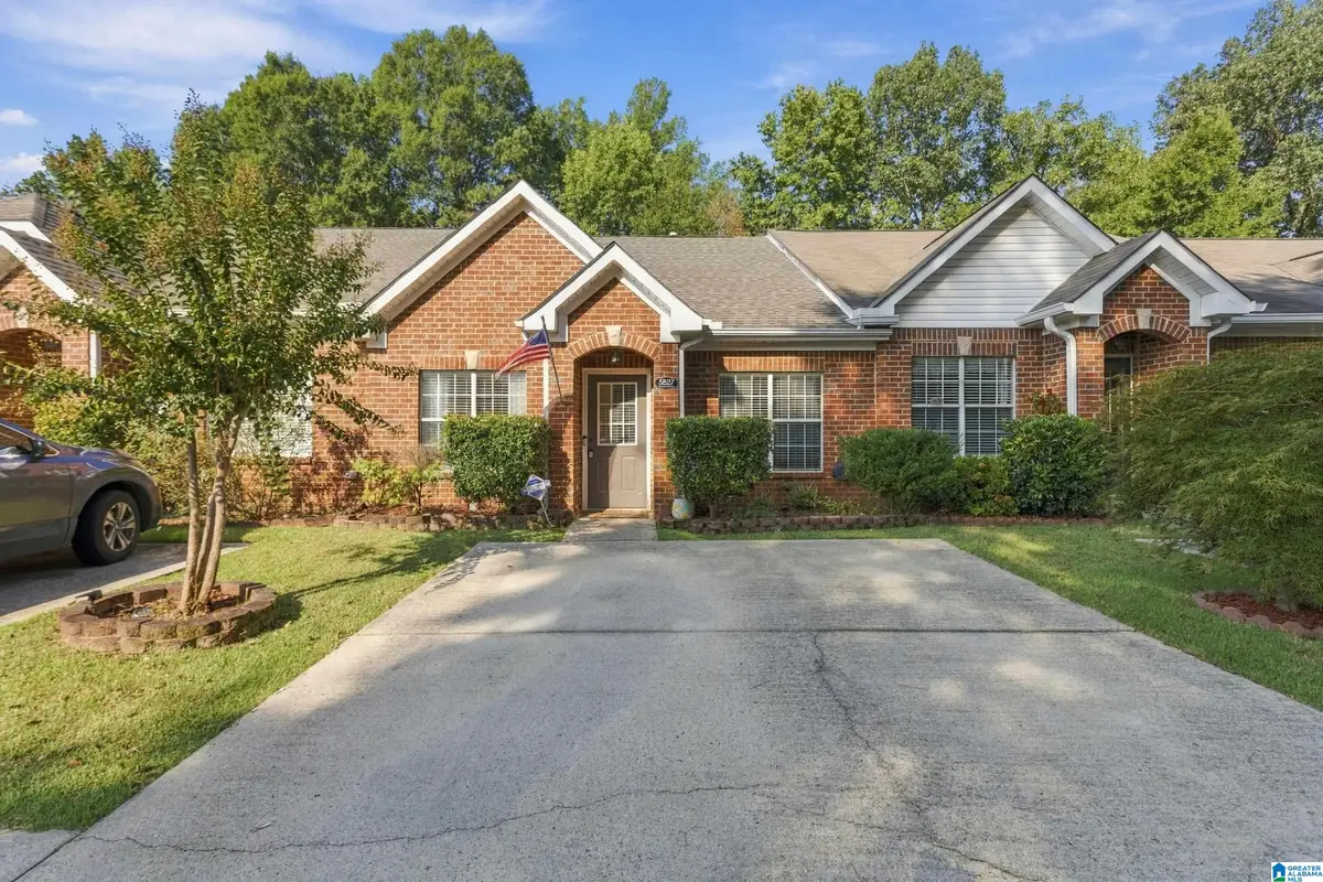 5827 SOUTHWOOD PARKWAY, Bessemer, AL 35022 - #1