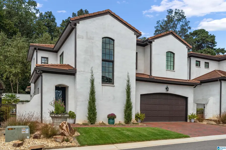 836 VILLA LANE, Irondale, AL 35210 - #2