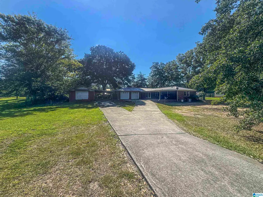 2521 W 14TH STREET, Anniston, AL 36201 - #2