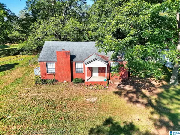 41 CRENSHAW STREET, Elmore, AL 36025