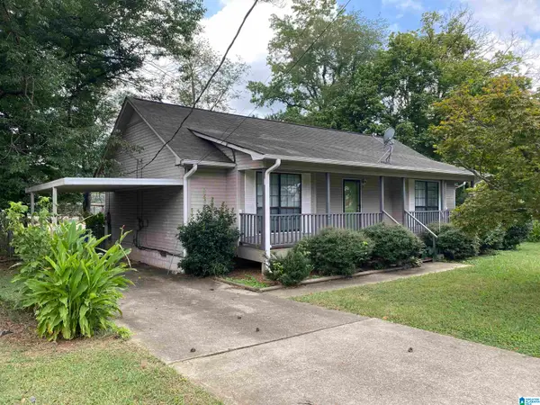 2394 ZINNIA DRIVE, Hueytown, AL 35023