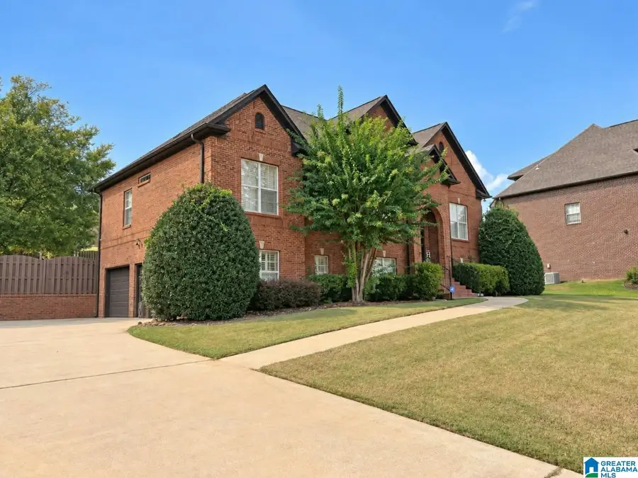 8588 HIGHLANDS TRACE, Trussville, AL 35173 - #3