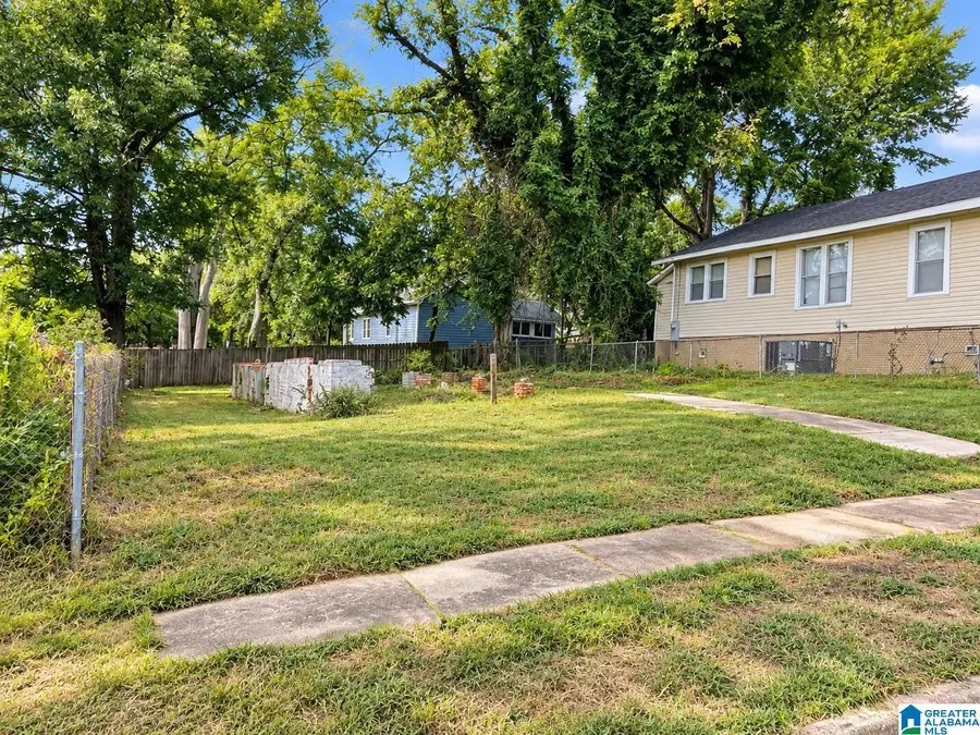 3633 15TH AVENUE N, Birmingham, AL 35234 - #2