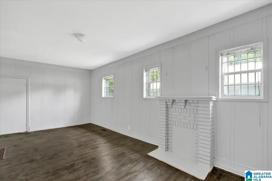 1329 15TH PLACE SW, Birmingham, AL 35211 - #2