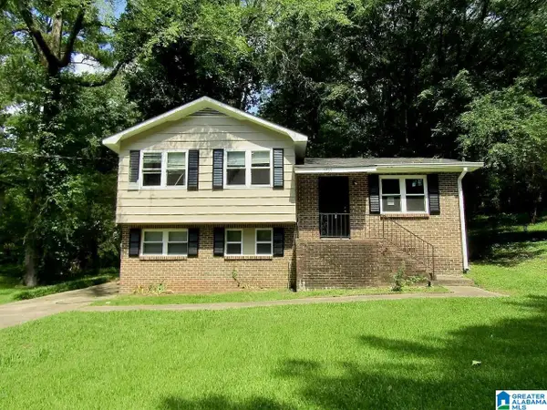 1735 6TH STREET NW, Birmingham, AL 35215