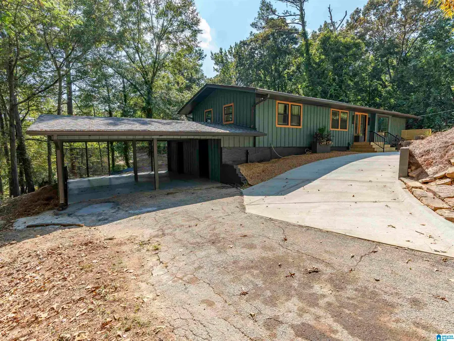 3512 VALLEY CIRCLE, Vestavia Hills, AL 35243 - #3