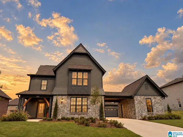 912 CALVERT CIRCLE, Hoover, AL 35244