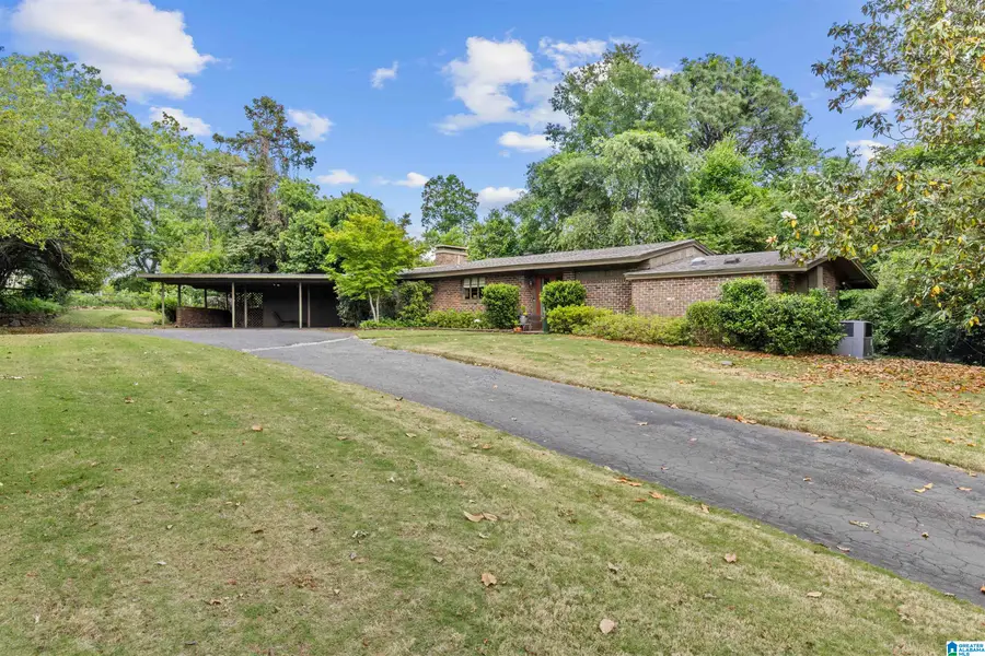 2144 VESTAVIA LAKE DRIVE, Vestavia Hills, AL 35216 - #2