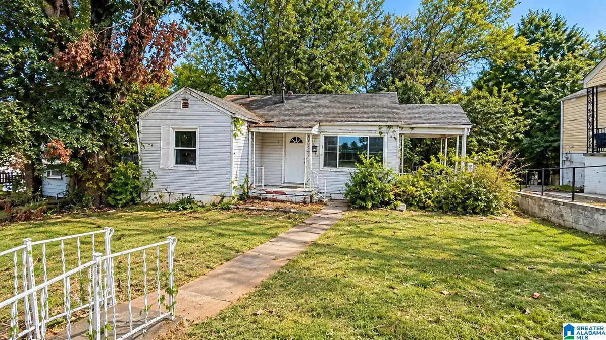 1412 32ND STREET ENSLEY, Birmingham, AL 35218 - #1