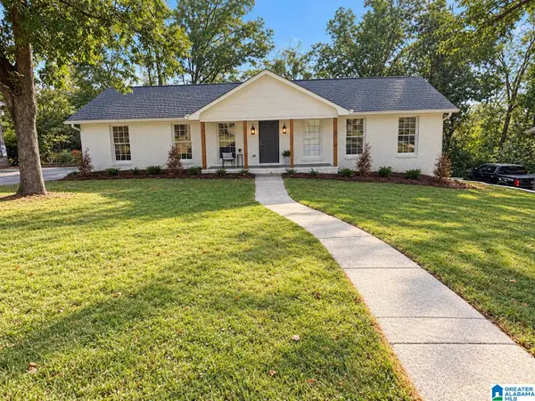 2469 JAMESTOWN DRIVE, Hoover, AL 35226