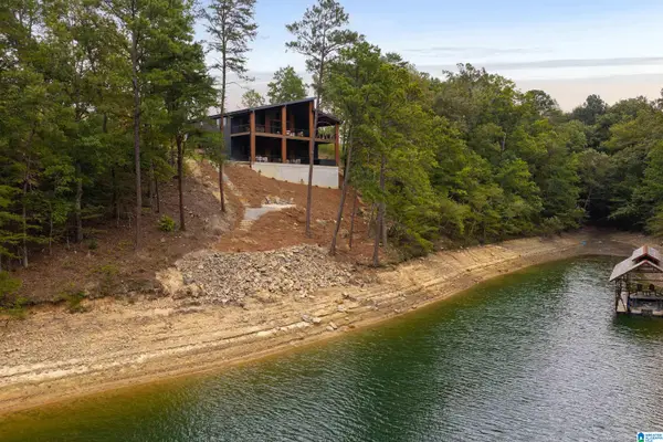 195 COUNTY ROAD 2111, Bremen, AL 35033