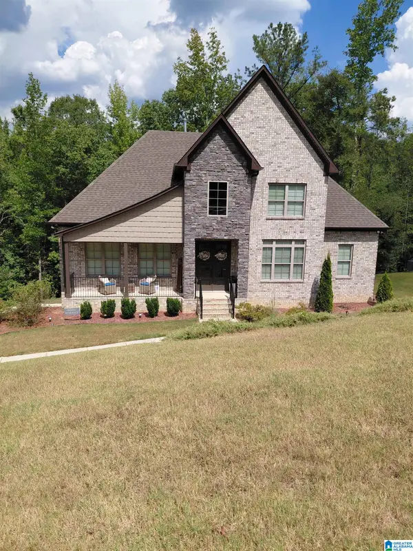 2017 GREY OAKS TERRACE, Pelham, AL 35124