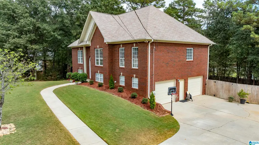 144 WOODBURY DRIVE, Sterrett, AL 35147 - #2