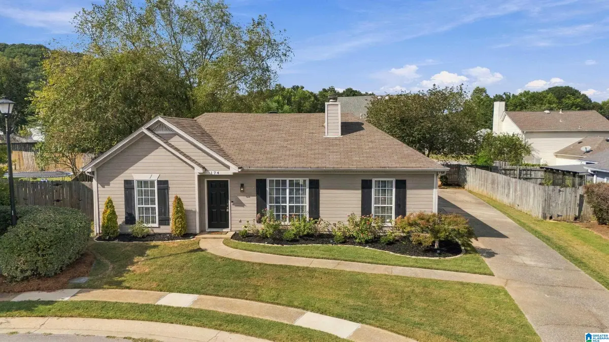 174 STONEBRIDGE CIRCLE, Pelham, AL 35124 - #1