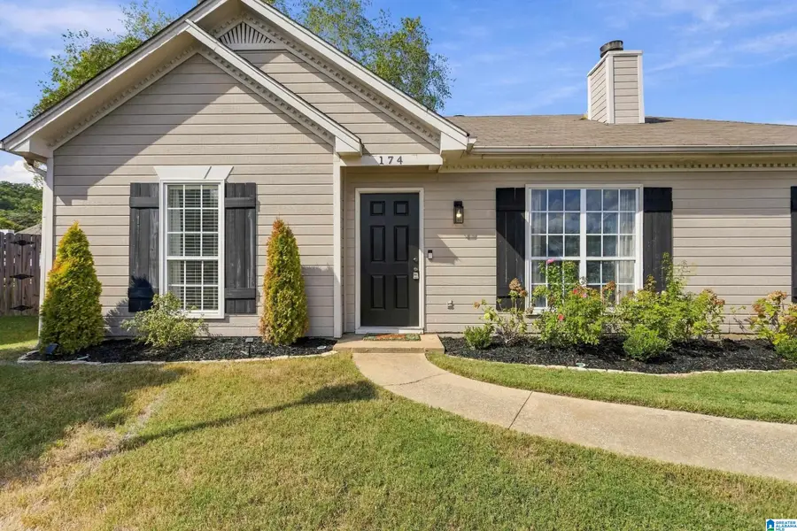 174 STONEBRIDGE CIRCLE, Pelham, AL 35124 - #2